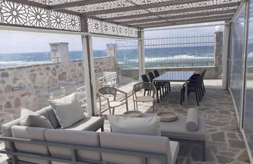 Preveza House | The Oaks Outdoor Living