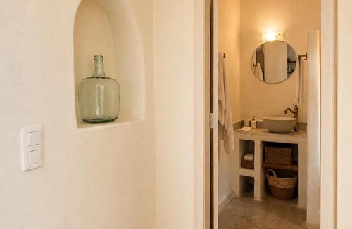 Perivolion Apartment | The Old Carpenters House - Corfu