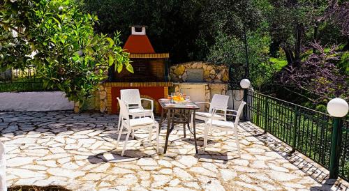 Pelekito House | The Old Well, Spacious House in North Corfu
