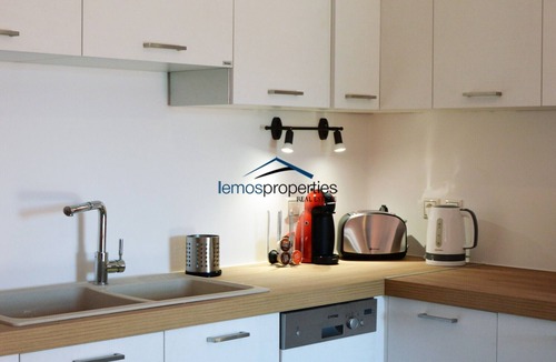 Kea House | The "Olive Tree" stone house 50 meters from the beach of Otzia.