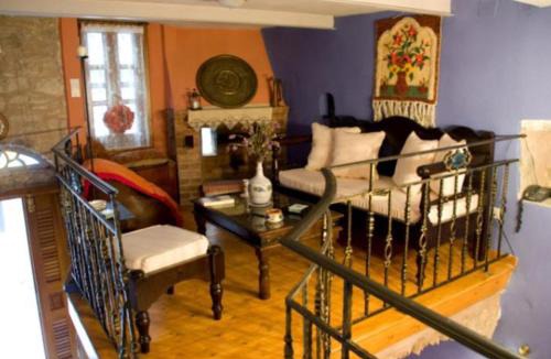 Pyrgi Hotel | The Pounti