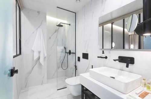 Monastiraki Hotel | The Residence Christokopidou Hotel & Spa