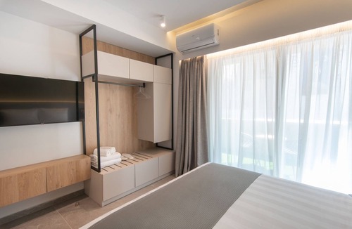 Kalamata Hotel | The Residences Kalamata
