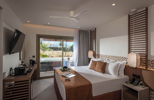 Almyros Hotel | The River Suites - Adults Only