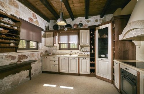 Kalpaki Villa | The Romiri Mansion - Five Bedroom Villa, Sleeps 10