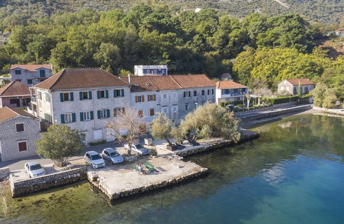 Prcanj Apartment | The Stone House, Prcanj 165 - Seafront Apartment.