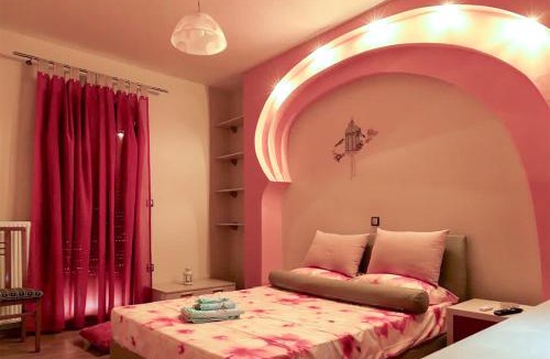 Maniakoi Apartment | The Sunset Haven Kastoria - Modern Lake Elegance