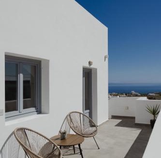 Vourvoulos Apartment | The Vine Suites