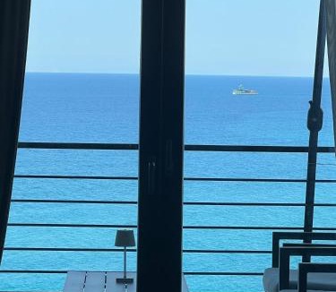 Agios Ioannis House | The Yacht House