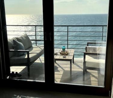 Agios Ioannis House | The Yacht House