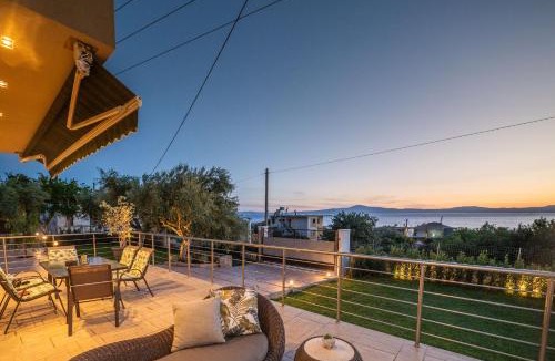 Paralia Vergas House | THEA Seaview Luxury Living
