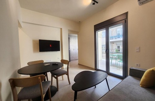 Exarhia Apartment | Theas Living
