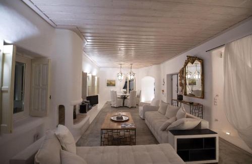 Plintri Villa | Theatron Villa Mykonos