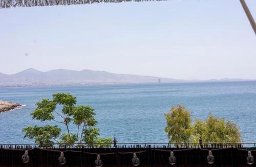 Peiraiki Apartment | TheJellyfishDream Sea-view Balcony Piraeus Escape