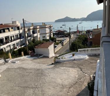 Agios Georgios Pagon Apartment | Theklas Studios Sea View