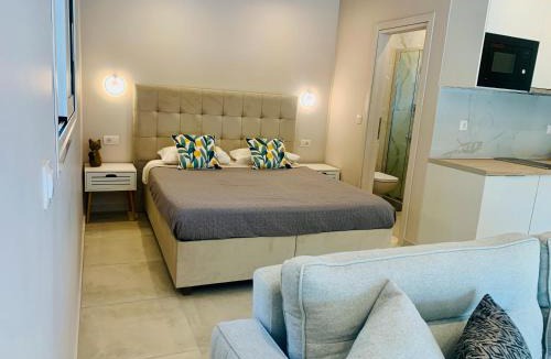 Kropia Apartment | Thelfi Luxury studio in Attica - close to varkiza beach - Sea view