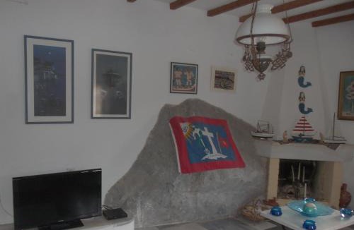 idhra House | Theodora's House