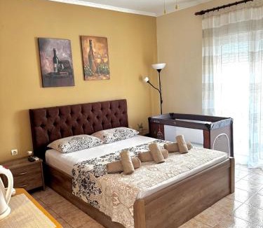 Varos Apartment | Theodora’s Studios