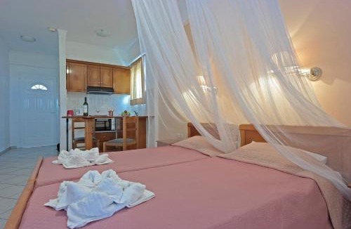 Agios Stefanos Avliotes Hotel | Theodosia Apartments