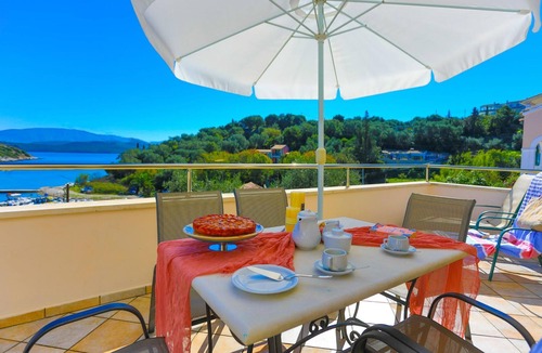 Agios Stefanos Apartment | Theophilos 2 in Άγιος Στέφανος