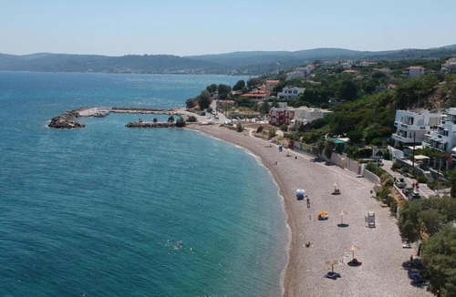 Paralia Agias Fotinis Apartment | Theoxenia Chios Apartments