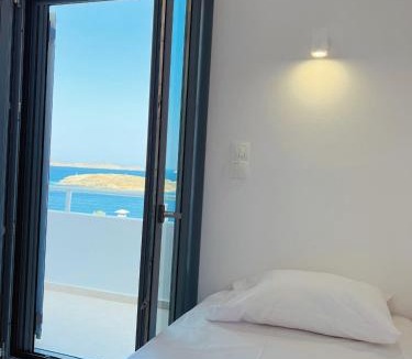 Mpatsi Apartment | Theros (Θέρως)