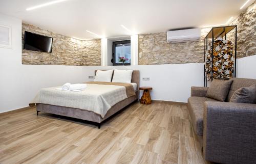 Thasos Apartment | Theros Easy Living
