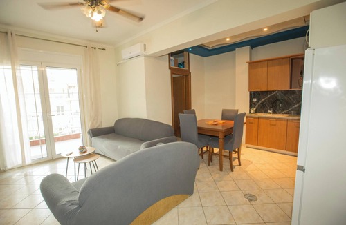 Perea Apartment | Thessaloniki Blue Escape by ΜΡS