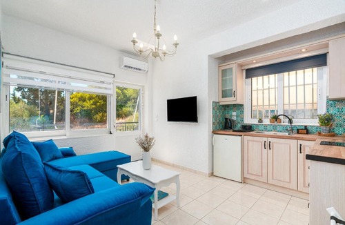 Eretria Apartment | Theta Resorts Amarynthos Living Project