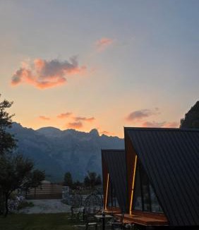 Theth Ski Chalet | Thethi Sky Lodge