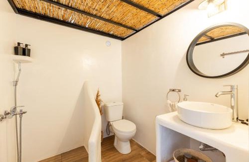 Merichas Apartment | THIRAMNA Apts KYTHNOS