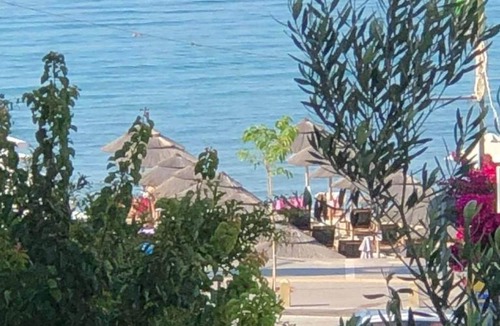 Kallikratia Apartment | Thomas House near the beach