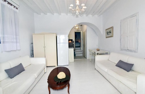 Amorgos Town Apartment | Thomas Traditional House in Chora