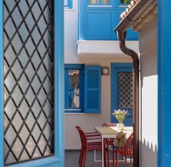 Plaka Villa | Three Bedroom Villa Plaka by Idiosyncrasy Collection