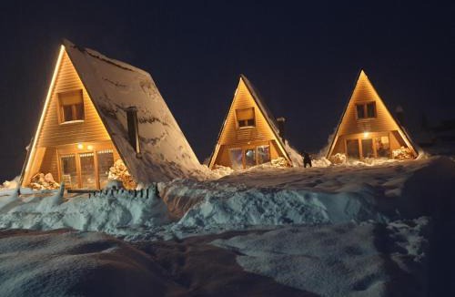 Tepacko Polje House | Three Houses