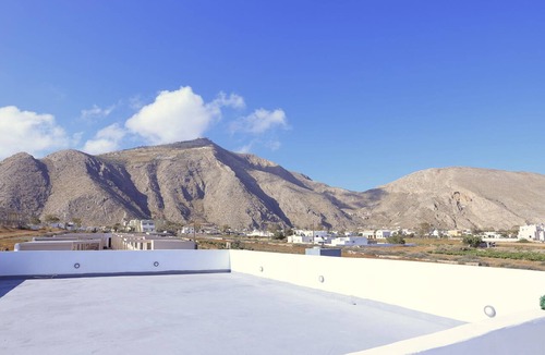 Perivolos Hotel | Tinamar Selection
