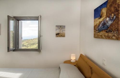 Arnados Apartment | Tinos Pigeon House by TinosHost