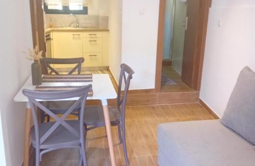 Plomari House | Titinas'