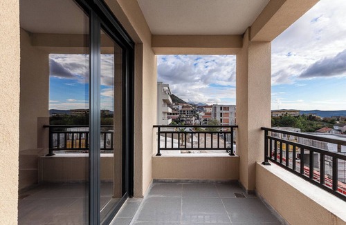 Tomicici Apartment | Tivat Oasis 2