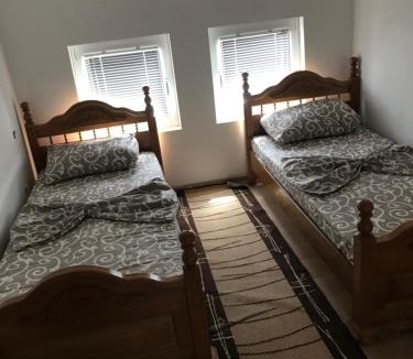 Plav Apartment | Tošić-M