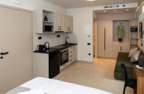 Chios Town Apartment | Tokyo Studios