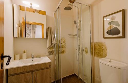 Stironas House | Tonia's Cottage