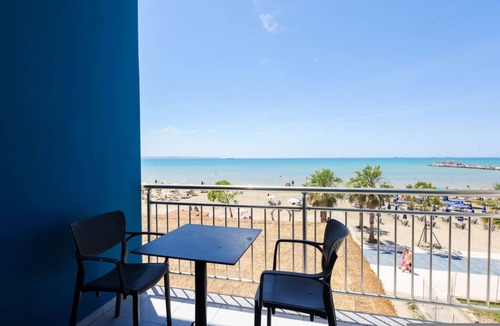 Durres Apartment | Toro Double Room with Sea view