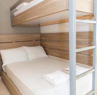 Kymi-Aliveri Hotel | Tota Marinou