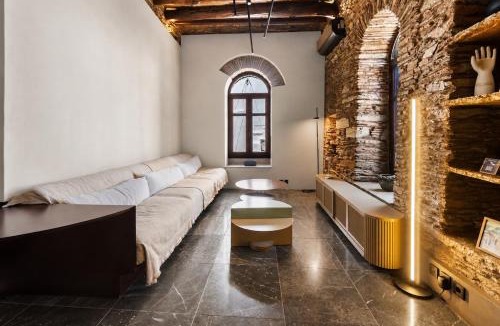 Andros Town Villa | Touchstone Villa - Private Pool, Mountain Views & Luxury Architecture