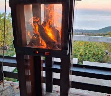 Panteleimon House | Traditional Guesthouse Erato