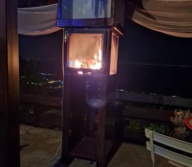 Panteleimon House | Traditional Guesthouse Erato