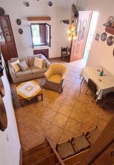 Skyros Town House | Traditional House