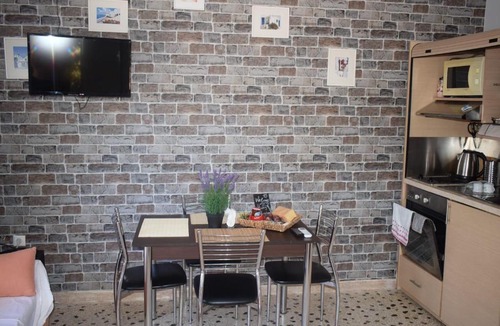 Spata-Artemida House | Traditional Oasis with BBQ - 250m to Sea, Near Airport