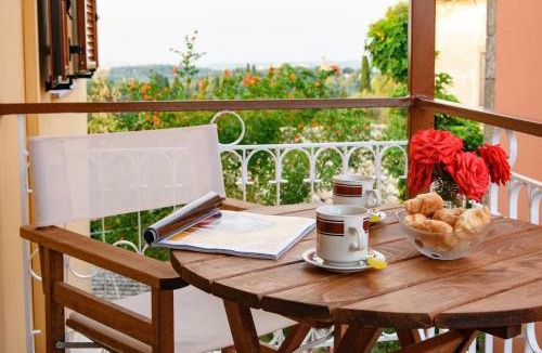 Corfu House | Traditional Sophia's Family House